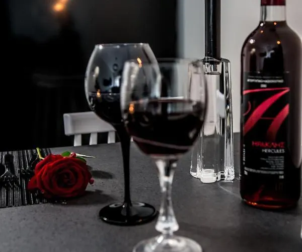 Escape Luxury Апартаменты