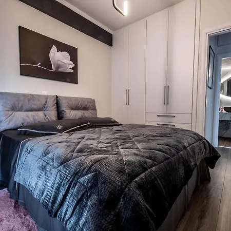 Escape Luxury Apartment Nafplio
