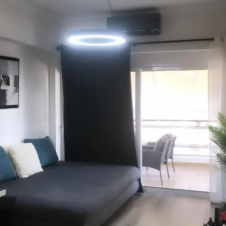 Escape Luxury *